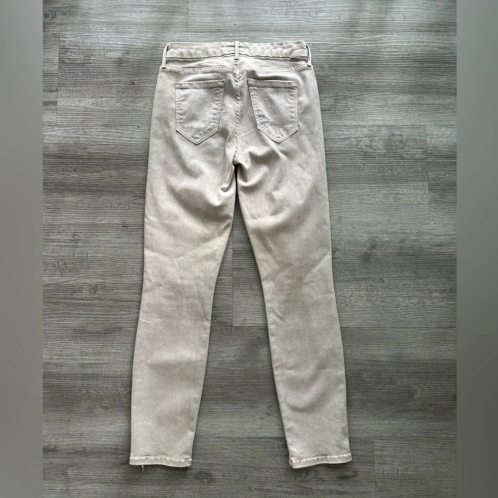 MOTHER The looker crop Jeans with Distressed Details Sz 25